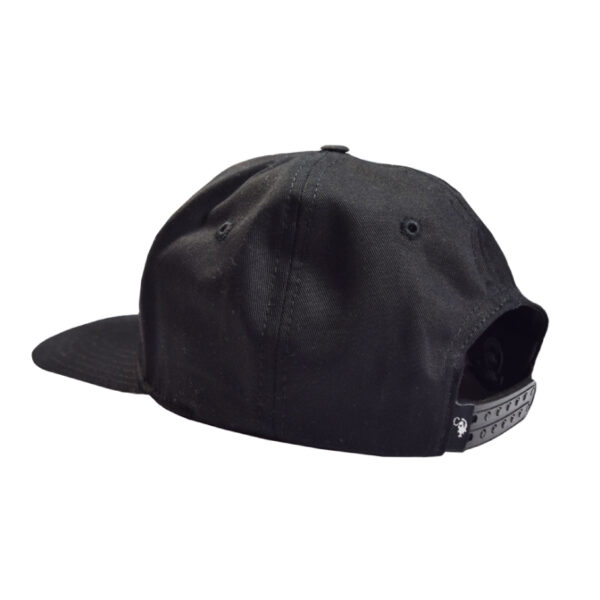 Gorra Negra Snapback Carnada x Oponente Interno - Imagen 2