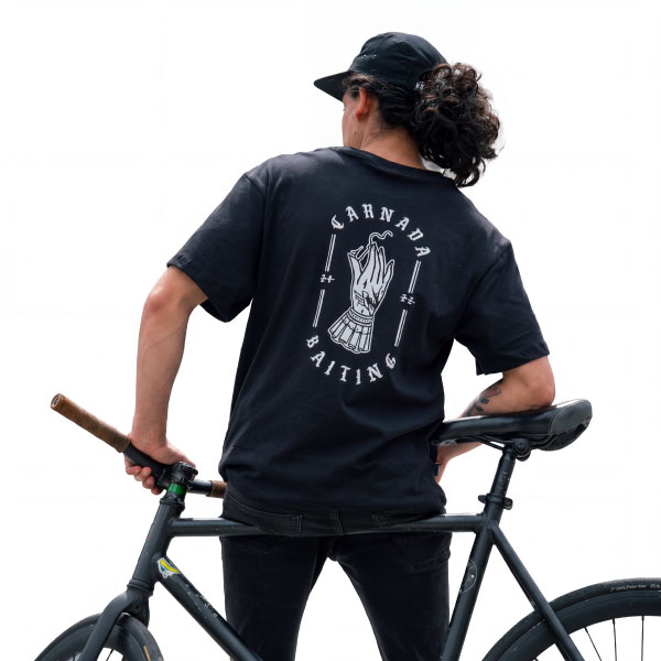 Camiseta Baiting Negro