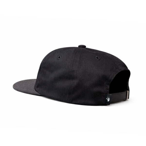 Gorra Crest Soft Strapback Inked Negro